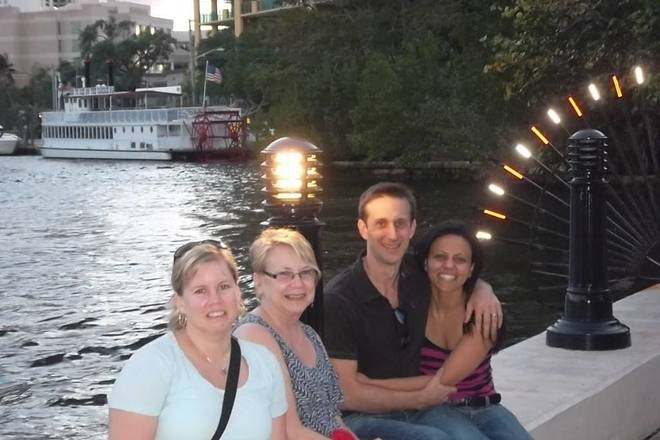 Las Olas River Cruise & Food Tour