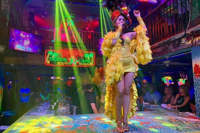 SIP, SAVOR & SALSA! Miami's Ultimate Nightlife Experience 