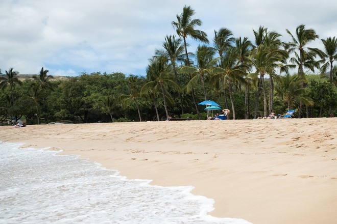 Lana’i Beach Picnic Sail