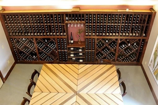Silver Thread Vineyard Tour + Tasting