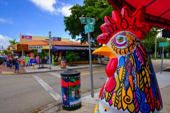 Miami City, Li'l Havana Tour + FREE South Beach Bike Rental