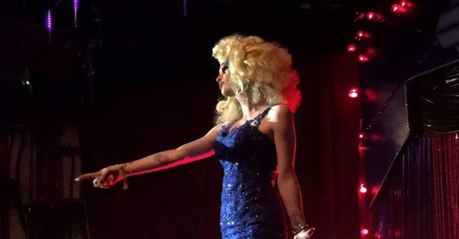 Wigsnatchers Drag Show VIP Section - 1hr