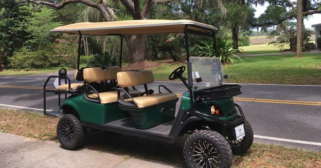 6-Seater Golf Cart - 1day