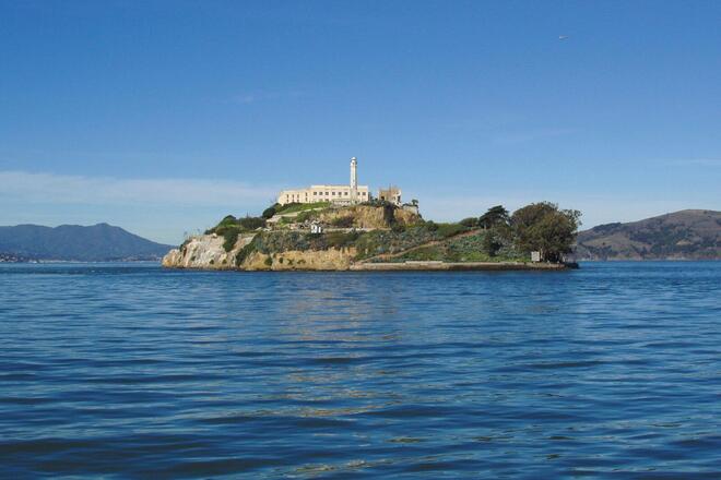 Alcatraz & Full Day Electric Bike Rental