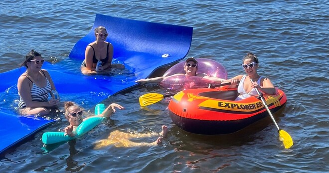 4 Hour Charter - Miss Pontoon