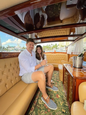 Venezia Water Limo Venice In Miami - Hourly Tours