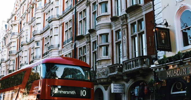History of London - City Center Westminster Guided Walking T