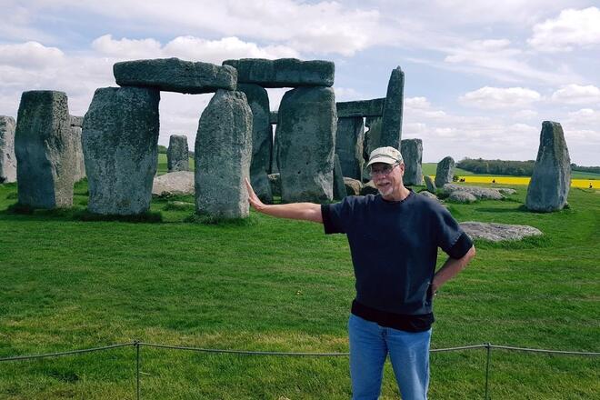Stonehenge and Salisbury Cathedral (Magna Carta) Day Trip