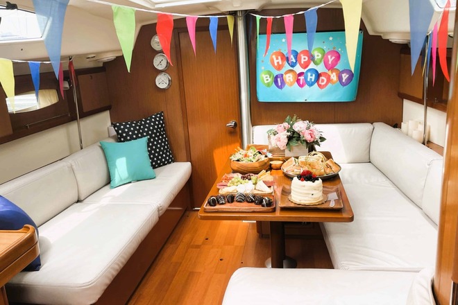 Private Sailboat Charter