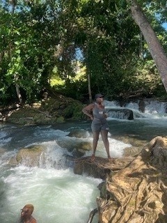 Laughing Waters Beach & Boat Tour