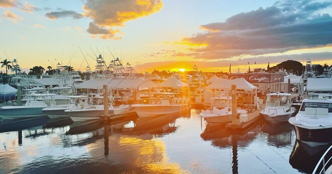 Exclusive Boat Cruise through the Venice of America