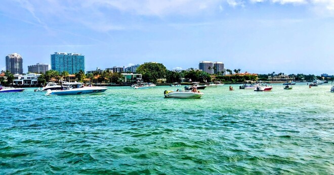Haulover Sandbar Boat Tour