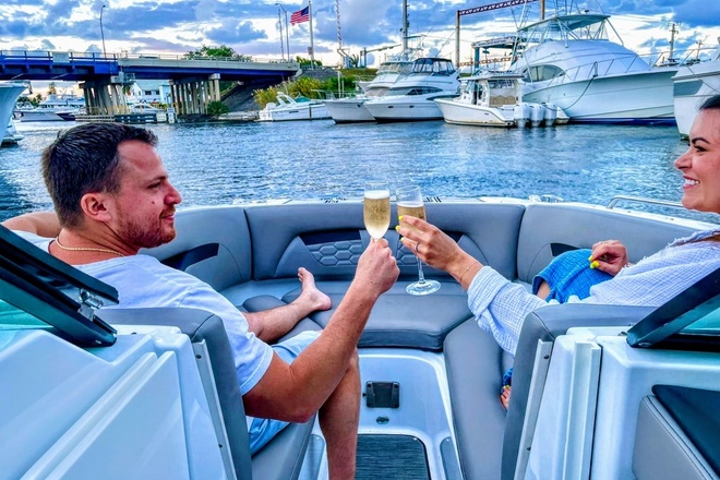Romantic cruise - Anniversary